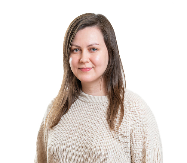 Ing. Júlia Žuchová, Stavebný inžinier