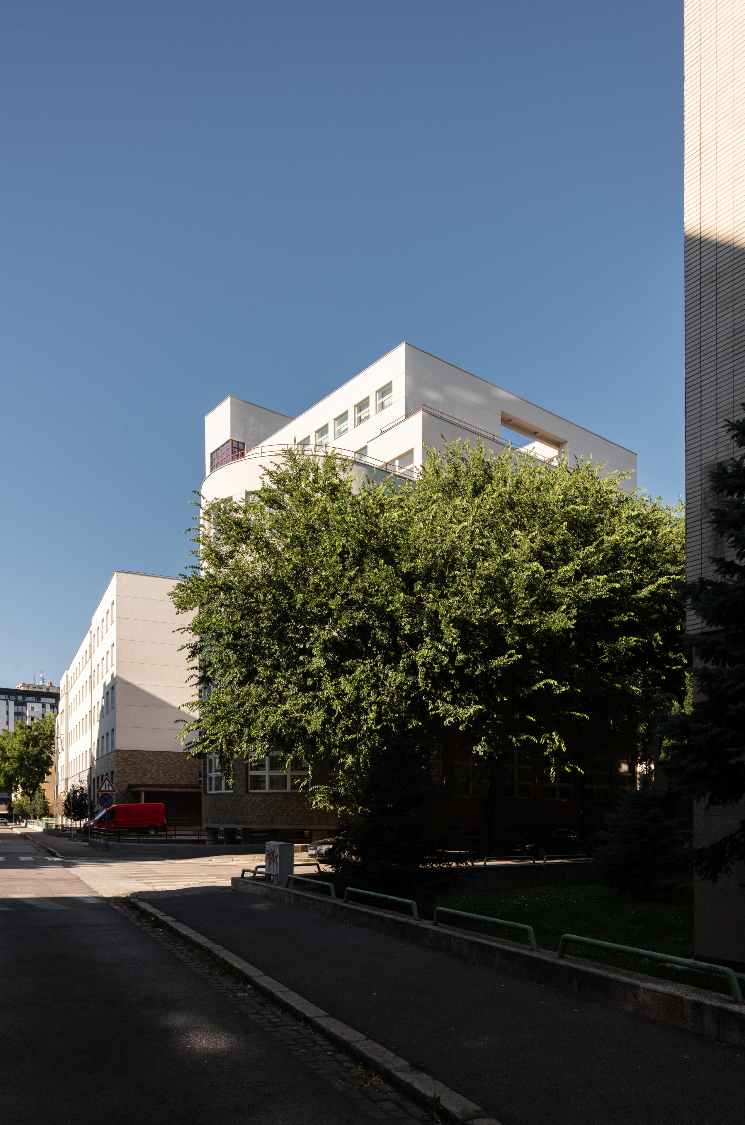Bezručova 5 - architektúra
